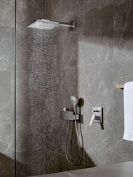 Верхний душ Hansgrohe Raindance E 300 1jet с настенным держателем, полированное золото 26238990 — изображение 3