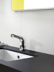 Смеситель Hansgrohe Focus 31173 для умывальника, бесконтактный, регулировка t°,питание от сети, хром — изображение 2