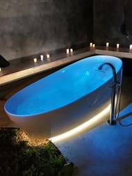 Ванна с эффектом невесомости TOTO NEOREST (2200х1050х780) гидро+аэромассаж, подсветка снизу