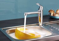 Смеситель Grohe Eurosmart Cosmopolitan 30193000 для кухни, поворотный излив 144 мм