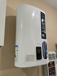 ������! ������������� ��������������� Electrolux EWH 30 Smart Inverter ��������� 30�, WiFi,  2���