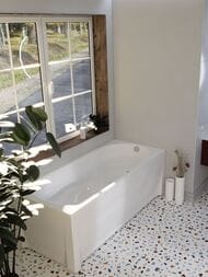 ����� ��������� ������� ������ (1680�700) �����, � ��������� �������� 2-01-0-0-1-240�