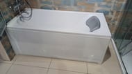 Уценка! Ванна акриловая RIHO MIAMI 150х70 со шторкой RIHO ALTA