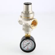 Редуктор давления VALTEC 1/2" поршневой с манометром 0,5-5,5 бар VT.088.N.0455