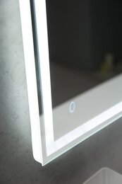 Зеркало BelBagno (800x30x800) с подсветкой и сенсорным выключателем SPC-GRT-800-800-LED-TCH