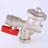 Кран 1/2"ВВ VALTEC КФРД универсальный, c фильтром и редуктором давления VT.300.N.04