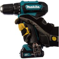 Шуруповерт MAKITA DF333DWYE аккумуляторный, 12В 2*1.5Ач. 20полож, 450/1700об/мин, 10мм, кейс