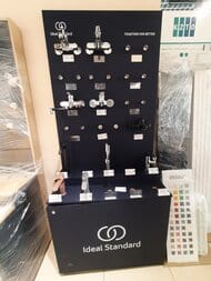 ����� Ideal Standard. �������: ������ - 950, ������� - 400, ������ - 2000