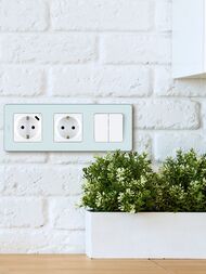  LEGRAND INSPIRIA     16   IP20  673730