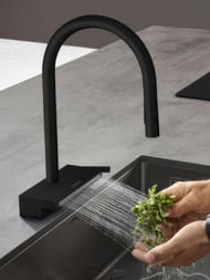 Hansgrohe Aquno Select M81   170   3jet sBox   73831670