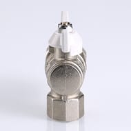 Кран угловой с американкой 1/2"ВН VALTEC BASE белая бабочка VT.228.NW.04