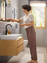 Смеситель для раковины Hansgrohe Rebris E 72576670 однозахватный, донный клапан, матовый черный — изображение 3