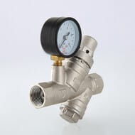 Подпиточный клапан VALTEC с фильтром и манометром 1/2", VT.515.N.04