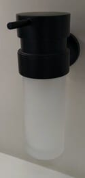Уценка! DURAVIT Starck T Дозатор подвесной для жидкого мыла (стекло/черный матовый) 0099354600 - уценка. — изображение 3