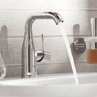 Смеситель для раковины Grohe Essence+ M-Size однозахватный, излив 160мм, дон. клапан, хром 23462001