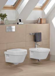 Унитаз подвесной Villeroy&Boch Architectura (370x530) без ободка, ceramic+, сиденье микролифт 5684HRR1