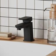    Paini Nove ,  , 76, 09YO205