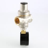 Редуктор давления VALTEC 1/2" поршневой с манометром 0,5-5,5 бар VT.088.N.0455