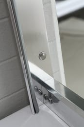 Душевая дверь BAND HOURS LOFT 135-150D (1350/1500x1900) прозрачное стекло/профиль хром