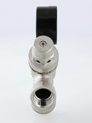 �������� �������� VALTEC 1/2" � �������� � ����������. VT.082.N.04