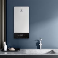 Водонагреватель проточный Electrolux NPX 18-24 Sensomatic Pro 226х95х470 11,5 л/м. подкл. в эл.щит