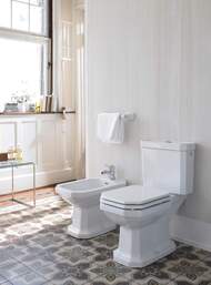 Биде напольное DURAVIT 1930 355х600х390 с отверстием под смеситель и переливом 0267100000