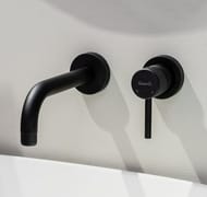 Излив Giulini Futuro настенный длина 200мм, черный матовый F3222-20NO