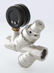 �������� �������� VALTEC 1/2" � �������� � ����������. VT.082.N.04