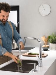Смеситель Hansgrohe Talis Select M51 для кухни 300 вытяжной излив, хром 73867000 — изображение 3