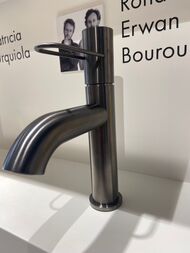 ������! ��������� Axor Uno 38023340 ��� �����������, ����� 100��, ����. ������ ����